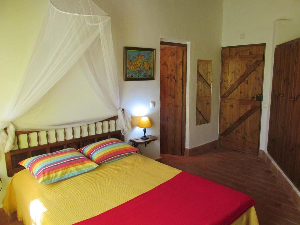Quinta Dos Valados Bed & Breakfast Querenca Dış mekan fotoğraf